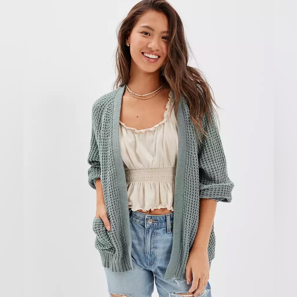 COPY - American Eagle sweater